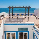 Ferienhaus Refurbished Beachfront House, Pool, Ac, Wifi, Albufeira, Sea View Albufeira