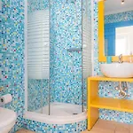 Ferienhaus Refurbished Beachfront House, Pool, Ac, Wifi, Albufeira, Sea View *