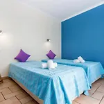 Refurbished Beachfront House, Pool, Ac, Wifi, Albufeira, Sea View