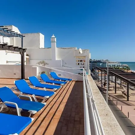 Feriehus Refurbished Beachfront House, Pool, Ac, Wifi, Albufeira, Sea View Albufeira