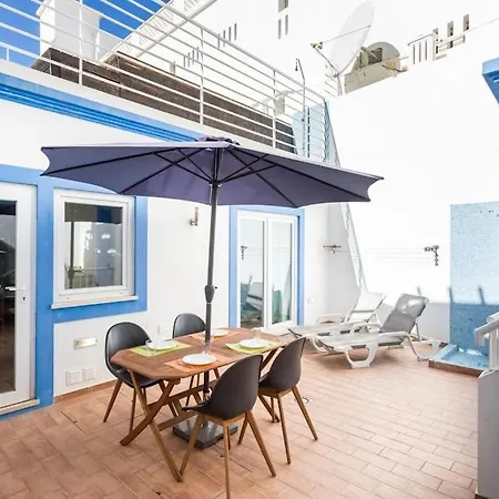 Refurbished Beachfront House, Pool, Ac, Wifi, Albufeira, Sea View Casa vacanze *